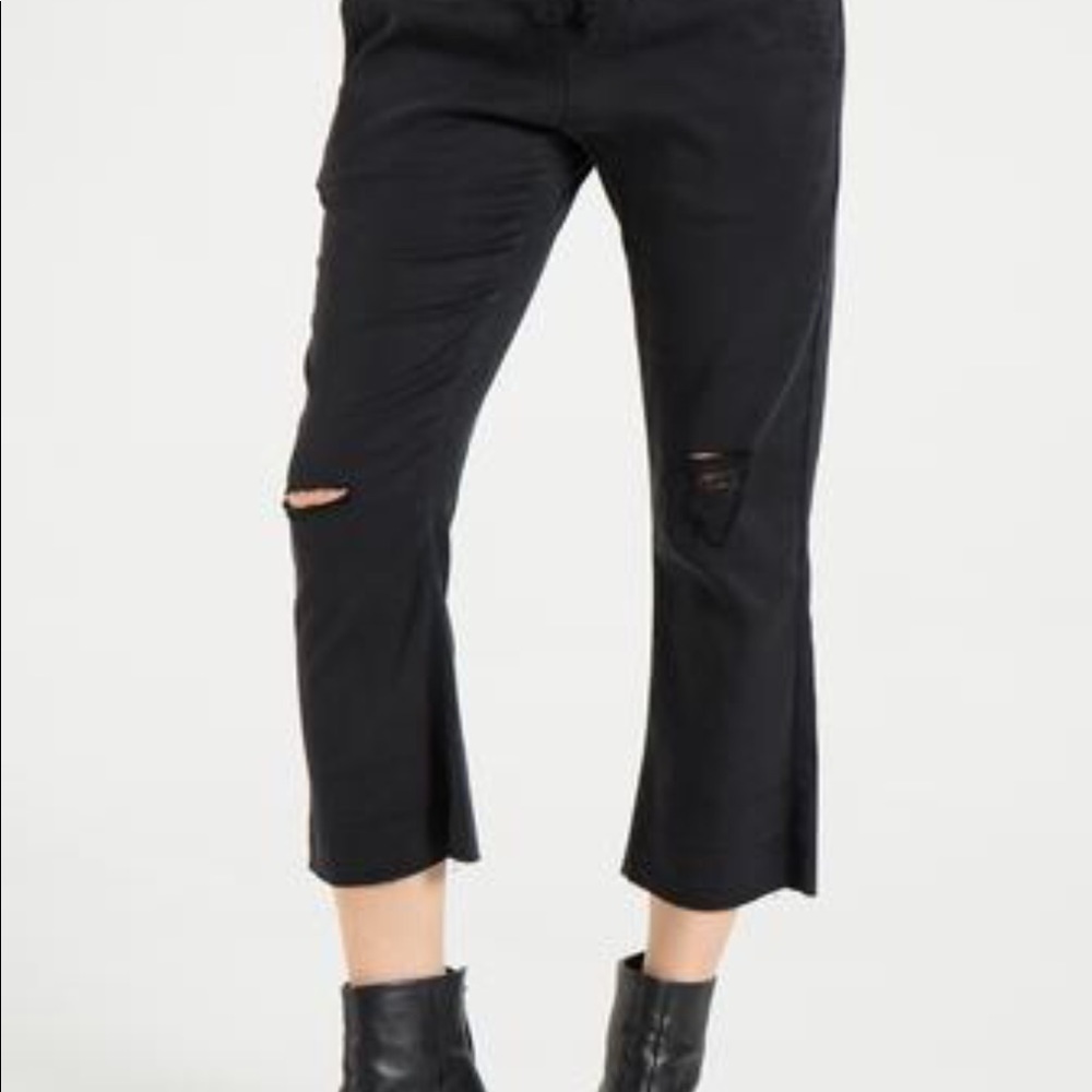 Bella Dahl Fit & Flare Released Hem Black Pants